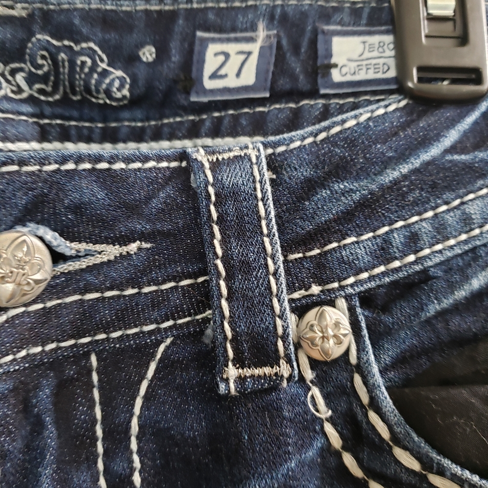 Miss Me Capris - Picture 5 of 5